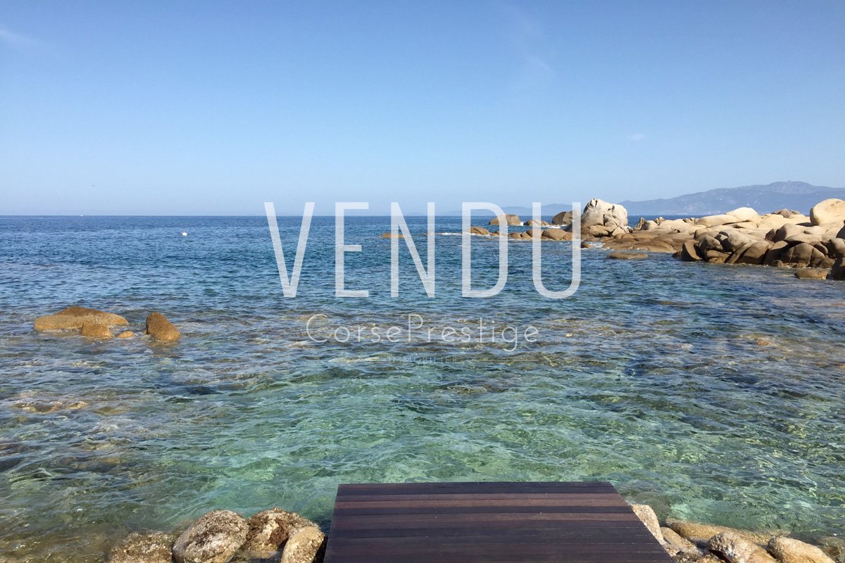 villa-pieds-dans-l-eau-n49 villa-pieds-dans-l-eau-n49