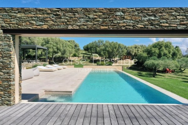 DOMAINE PRIVE AVEC VUE MER – SAINT FLORENT – HAUTE CORSE - REF PR027