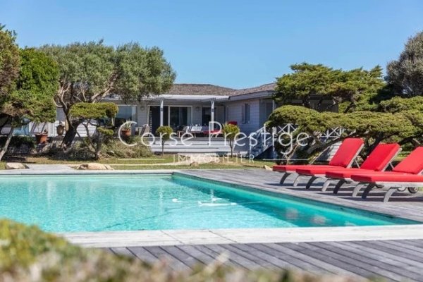 Une Adresse d’Exception - Domaine de Sperone – Bonifacio - Corse - REF P82