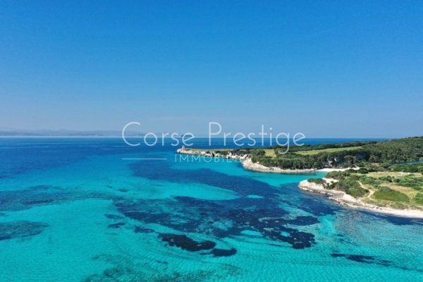 LOCATION VILLA DOMAINE DE SPERONE - BONIFACIO - REF PR019