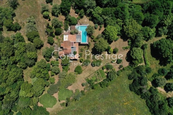UNIQUE CHARACTER PROPERTY FOR SALE IN NORTH CORSICA BY THE SEA - REF P57